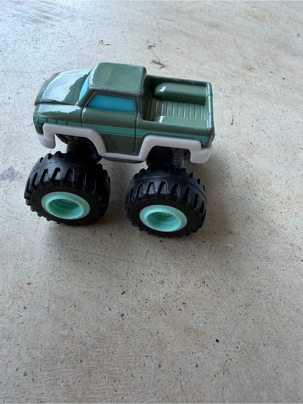 RARE Blaze & the Monster Machines Diecast Race Car Rudy - Picture 2 of 6